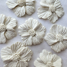 Load image into Gallery viewer, Wildflower Boho Stud