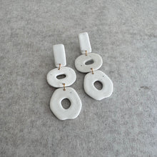 Load image into Gallery viewer, Clay Earring Making Class! 03/13 @ Asteria Florals
